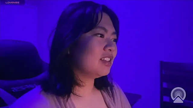 kuromixx444 online show from February 6, 2026, 7:04 am