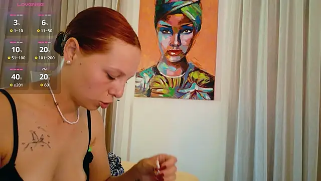 Snapshot of ViktoriaSilk chatting on May 22, 2026, 4:16 pm ViktoriaSilk online show from May 22, 2026, 4:16 pm