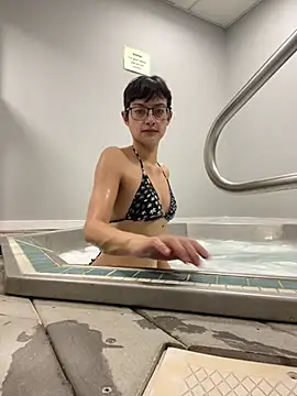 FaiiryArii online show from February 11, 2026, 11:15 pm