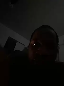 midnightoncastro415 online show from January 8, 2026, 8:37 pm