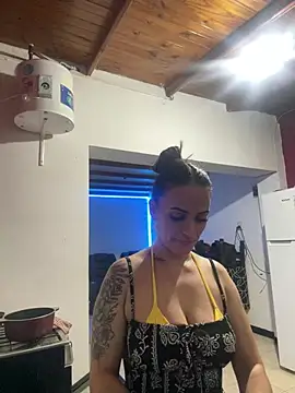 donatella07 online show from January 12, 2026, 12:17 am