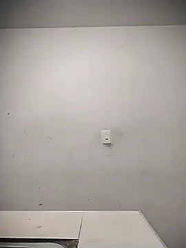 Snapshot of Alma_Kieran chatting on March 22, 2026, 12:36 am Alma Kieran online show from March 22, 2026, 12:36 am