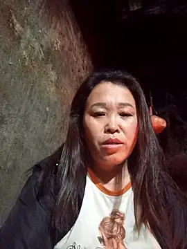 dakota-kis online show from February 15, 2026, 11:58 pm