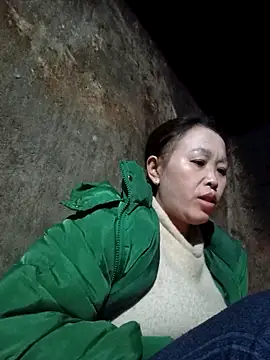 dakota-kis online show from February 3, 2026, 12:10 am