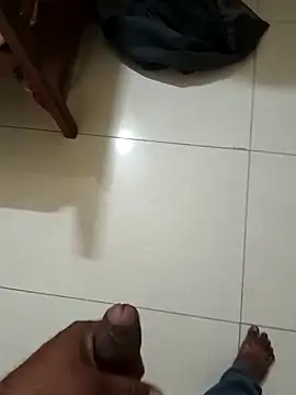 balusumi66 online show from April 7, 2026, 12:51 pm