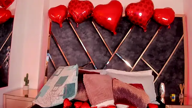 Chloe Connor online show from February 14, 2026, 4:45 am