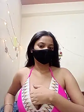 Snapshot of sexyyy_sonia chatting on March 18, 2026, 5:43 am sexyyy sonia online show from March 18, 2026, 5:43 am