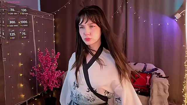 Snapshot of KiraYukimura chatting on February 23, 2026, 4:36 am KiraYukimura online show from February 23, 2026, 4:36 am