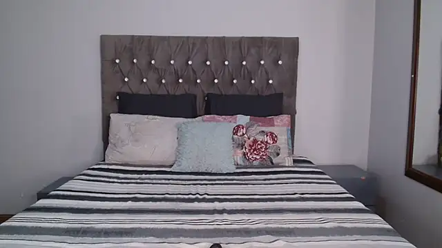 TyraBanks 1 online show from February 24, 2026, 8:53 pm