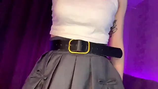 Snapshot of BlondeBun chatting on February 11, 2026, 8:41 pm BlondeBun online show from February 11, 2026, 8:41 pm