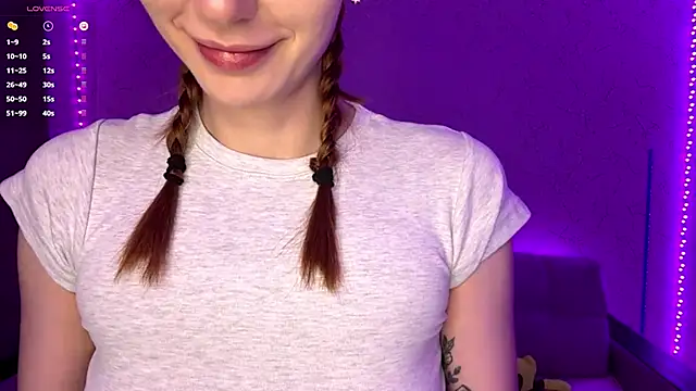 Snapshot of BlondeBun chatting on June 29, 2026, 5:12 pm BlondeBun online show from June 29, 2026, 5:12 pm