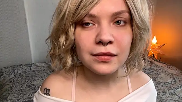 MelliSifuentes online show from January 7, 2026, 9:14 am