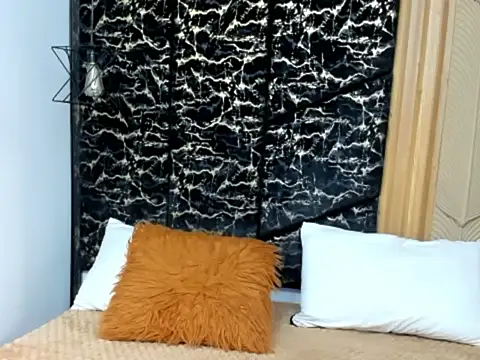 IsabelaAcosta online show from February 6, 2026, 9:11 pm