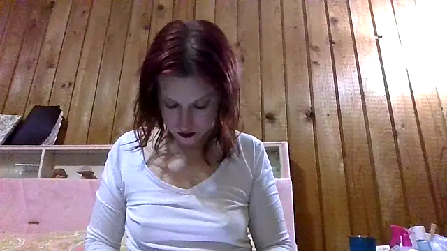 Redheaded Siren online show from February 1, 2026, 11:08 am