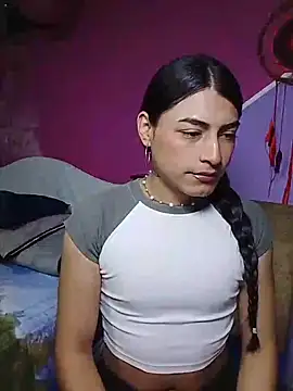 Snapshot of Selena_Nova chatting on February 26, 2026, 12:32 am Selena Nova online show from February 26, 2026, 12:32 am