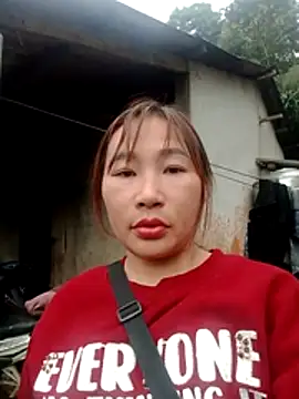 Fading roses online show from March 18, 2026, 9:12 am