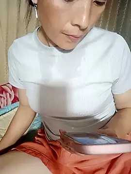 muamua99 online show from April 17, 2026, 12:41 pm