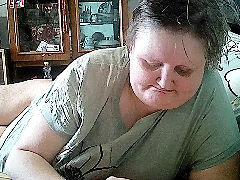 nataly4560 online show from April 25, 2026, 9:34 am