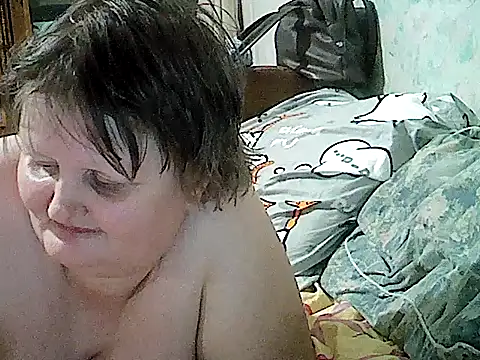 nataly4560 online show from April 30, 2026, 8:05 pm