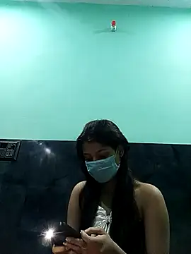 Snapshot of Jaanvi-shrivtastav chatting on January 13, 2026, 2:21 pm Jaanvi-shrivtastav online show from January 13, 2026, 2:21 pm