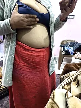 pammisingh009 online show from January 5, 2026, 6:22 pm