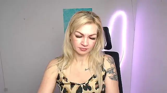 Madonna Fire online show from April 5, 2026, 5:47 am