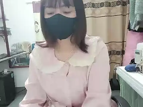 Heni6368 online show from March 14, 2026, 9:26 am