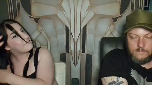 Snapshot of 2feral chatting on June 14, 2026, 3:57 pm 2feral online show from June 14, 2026, 3:57 pm