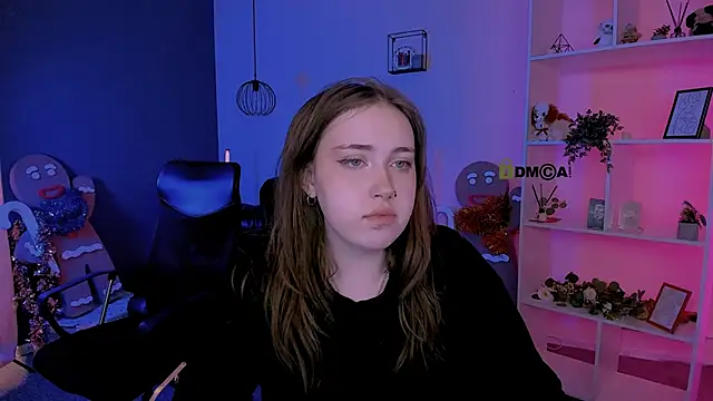 nancy xoxo  online show from January 12, 2026, 7:42 pm