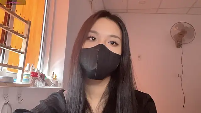 Snapshot of Tieu-May chatting on February 26, 2026, 6:24 am Tieu-May online show from February 26, 2026, 6:24 am