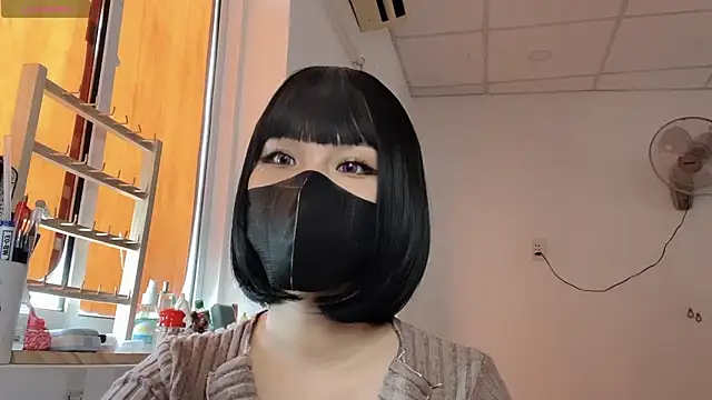 Snapshot of Tieu-May chatting on February 16, 2026, 6:01 am Tieu-May online show from February 16, 2026, 6:01 am