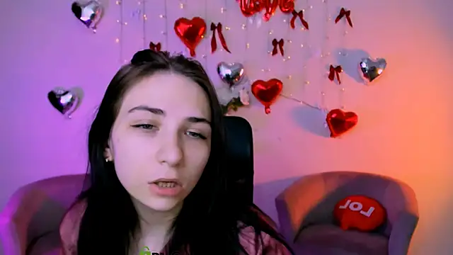 Snapshot of sweetie_chloe_ chatting on February 26, 2026, 9:53 am sweetie chloe online show from February 26, 2026, 9:53 am