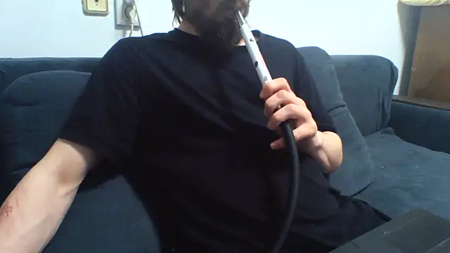 KaelNox online show from May 8, 2026, 4:55 pm