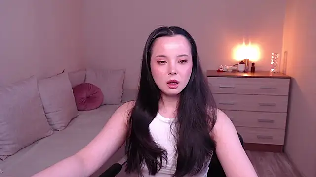 Snapshot of lia_hetty chatting on May 1, 2026, 2:00 pm lia hetty online show from May 1, 2026, 2:00 pm