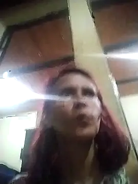 cintia love online show from February 14, 2026, 12:33 am