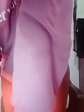 Snapshot of Sexy_sara09 chatting on February 3, 2026, 6:22 am Sexy sara09 online show from February 3, 2026, 6:22 am