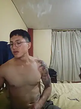 Xavlex0803 online show from April 10, 2026, 12:06 am