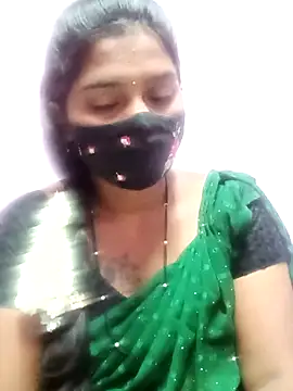 Snapshot of Tamil_Hot_Anu chatting on May 10, 2026, 12:36 am Tamil Hot Anu online show from May 10, 2026, 12:36 am