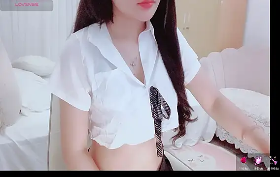 Snapshot of Junnatalie__ chatting on July 23, 2026, 7:27 am Junnatalie online show from July 23, 2026, 7:27 am