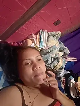 Snapshot of prettymomma24xx chatting on June 30, 2026, 12:49 pm prettymomma24xx online show from June 30, 2026, 12:49 pm