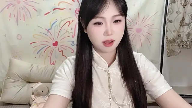 xiaoguai99 online show from July 1, 2026, 12:49 pm
