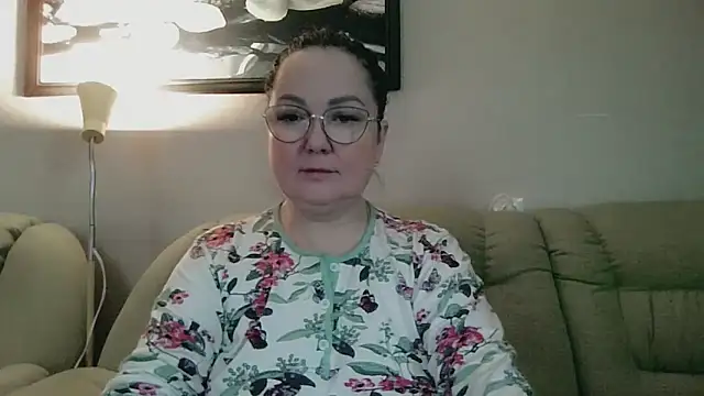 infinity loveliness online show from April 18, 2026, 6:05 am