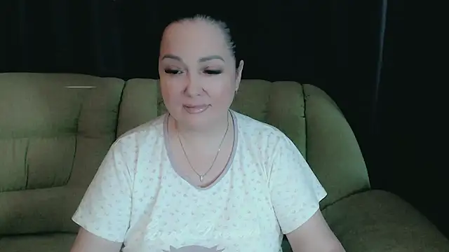 Snapshot of infinity_loveliness chatting on February 8, 2026, 9:29 am infinity loveliness online show from February 8, 2026, 9:29 am