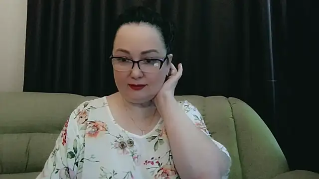 Snapshot of infinity_loveliness chatting on February 24, 2026, 6:03 am infinity loveliness online show from February 24, 2026, 6:03 am