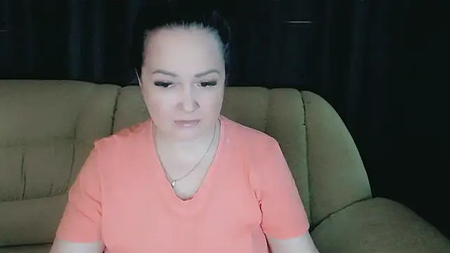 Snapshot of infinity_loveliness chatting on February 2, 2026, 7:51 am infinity loveliness online show from February 2, 2026, 7:51 am