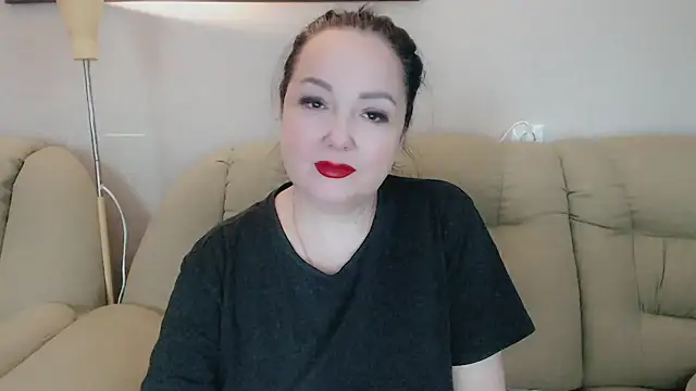 Snapshot of infinity_loveliness chatting on February 15, 2026, 6:03 am infinity loveliness online show from February 15, 2026, 6:03 am