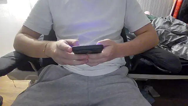 Snapshot of Natoushou chatting on July 25, 2026, 12:18 am Natoushou online show from July 25, 2026, 12:18 am