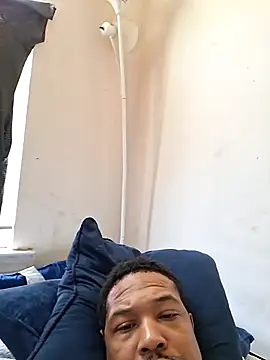 Snapshot of moneyboi1988 chatting on February 18, 2026, 6:37 pm moneyboi1988 online show from February 18, 2026, 6:37 pm