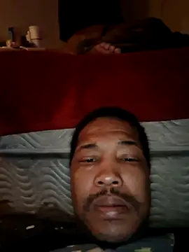 Snapshot of moneyboi1988 chatting on January 9, 2026, 10:11 am moneyboi1988 online show from January 9, 2026, 10:11 am