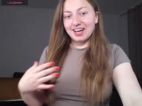 Snapshot of KittyAda1212 chatting on May 4, 2026, 6:55 pm KittyAda1212 online show from May 4, 2026, 6:55 pm